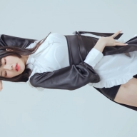220208 [8K120FPS] 徐英Seoyoung LIKEY Originals 4V 1.45G